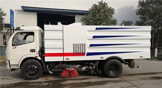 東風多利卡洗掃車︱8噸洗掃車圖片