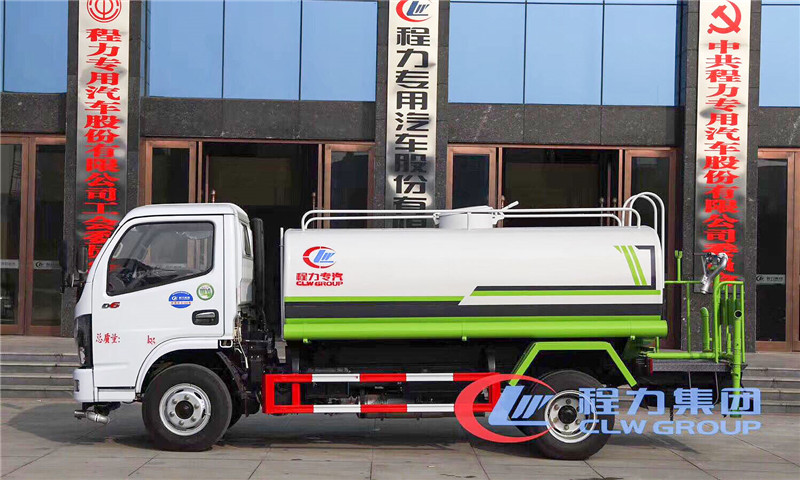 東風(fēng)多利卡灑水車(chē)︱5噸灑水車(chē)圖片