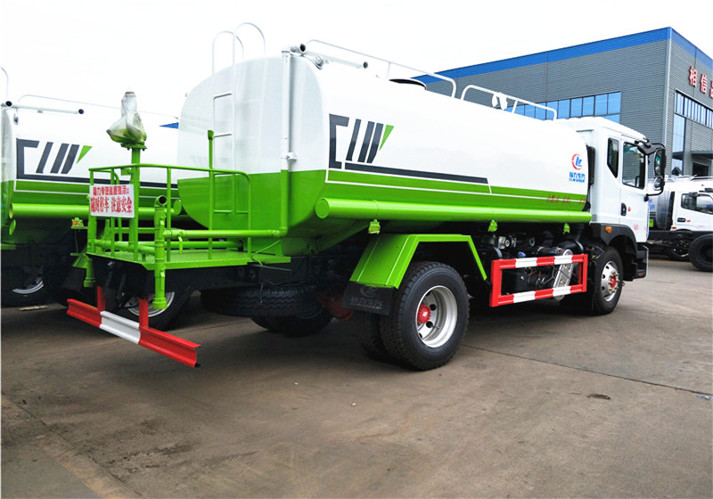 東風D9多利卡灑水車︱12噸灑水車圖片