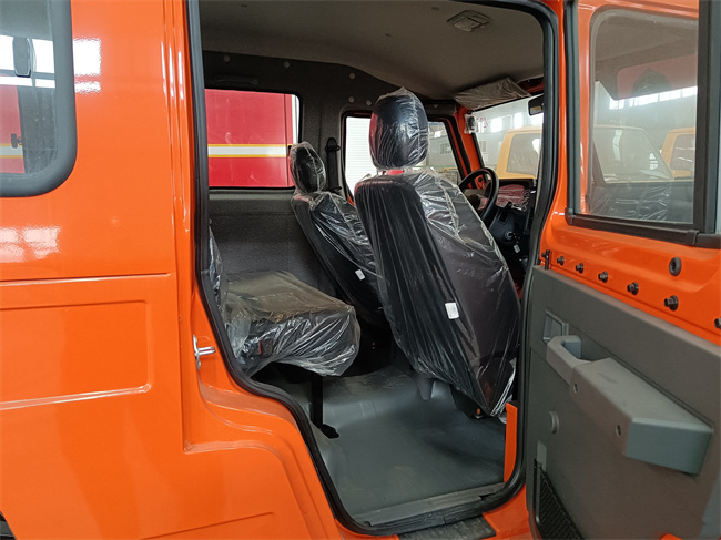 森林巡邏消防車_越野消防灑水車_廣西海南_四驅越野指揮車_北汽四驅越野吉普消防裝備車