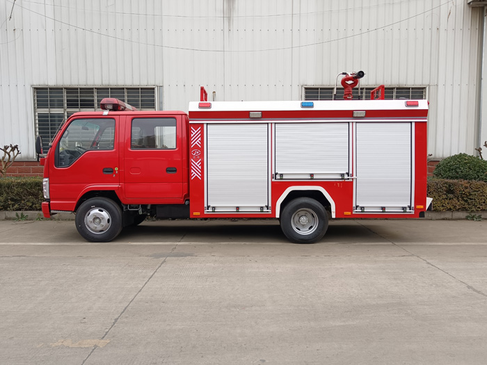 5噸消防灑水車廠家_商業區倉庫消防車_2.5-5噸泡沫消防車現車報價
