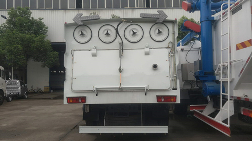 1536043254320351.jpg 109561775005533483_副本.jpg