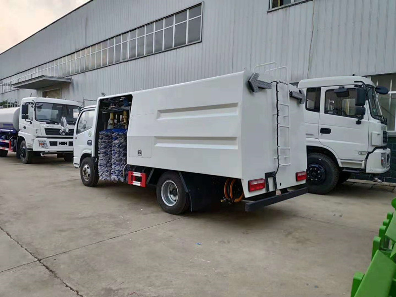 1543392068247591.jpg 821699598593665018.jpg